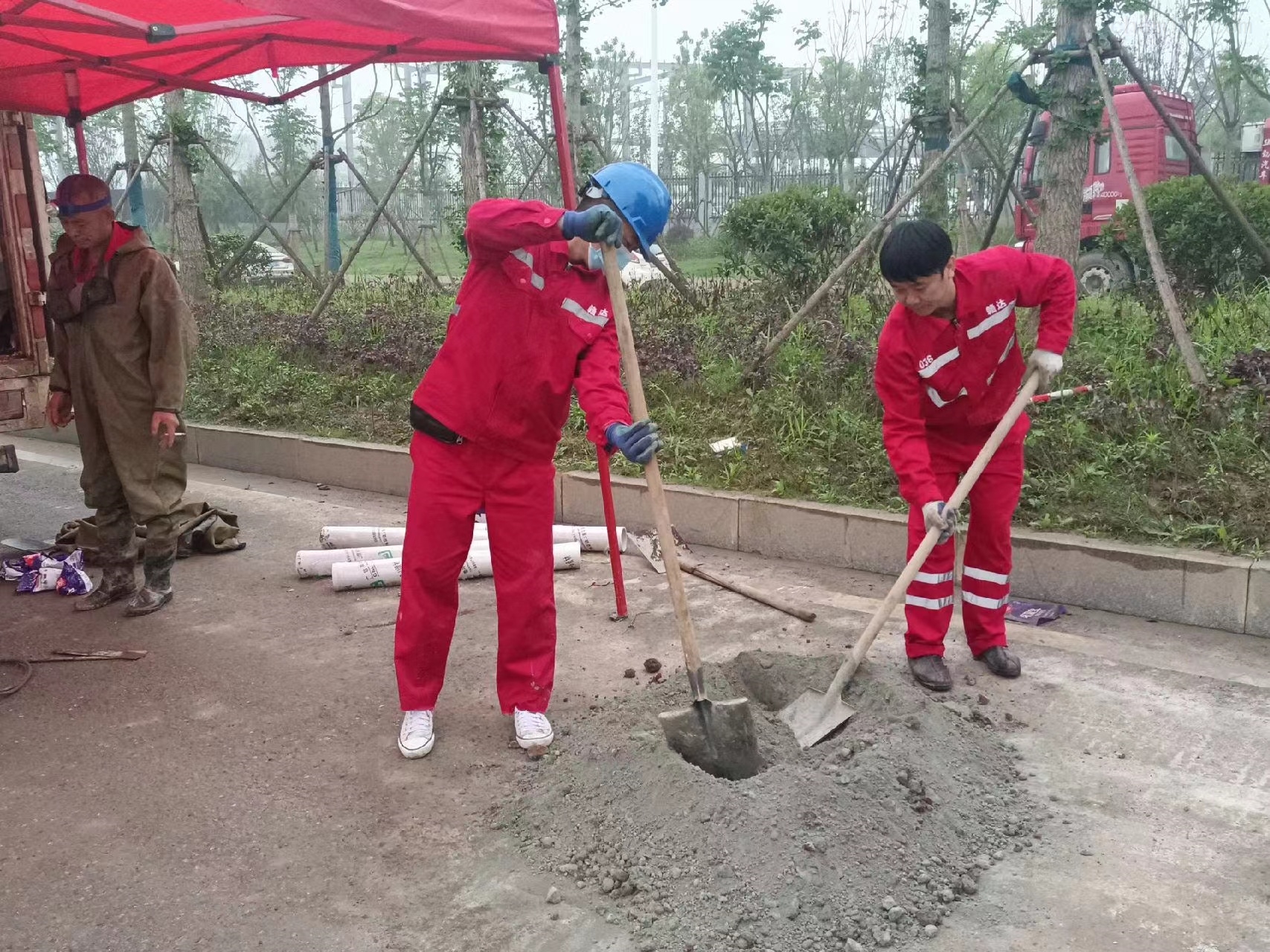 澄海管道疏通哪家好】及时进行市政管道清淤